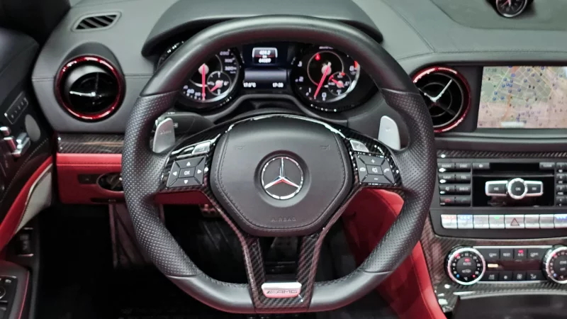 Mercedes-Benz SL-Class