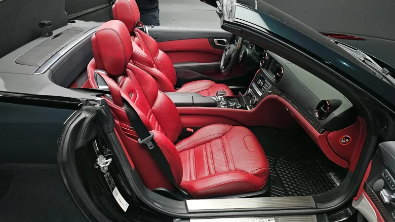 Mercedes-Benz SL-Class