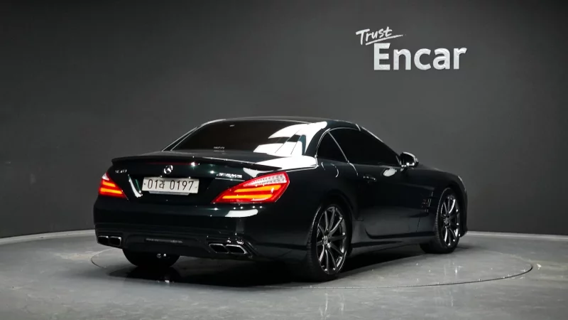 Mercedes-Benz SL-Class