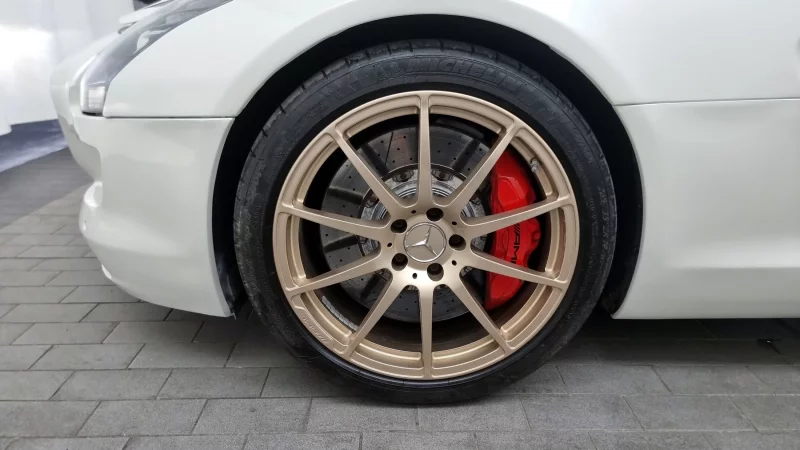 Mercedes-Benz SLS AMG