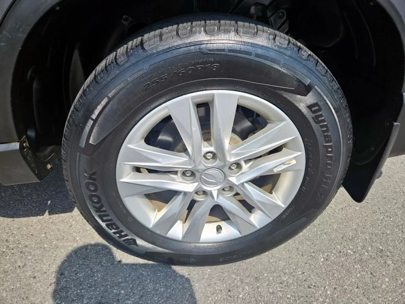 SsangYong Rexton Sports