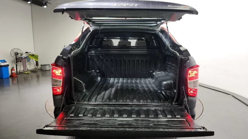 SsangYong Rexton Sports