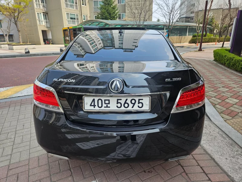 Daewoo Alpheon