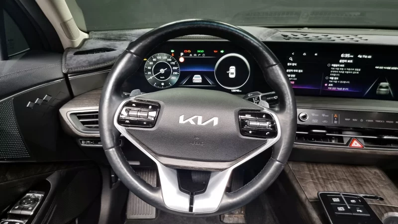 Kia K8