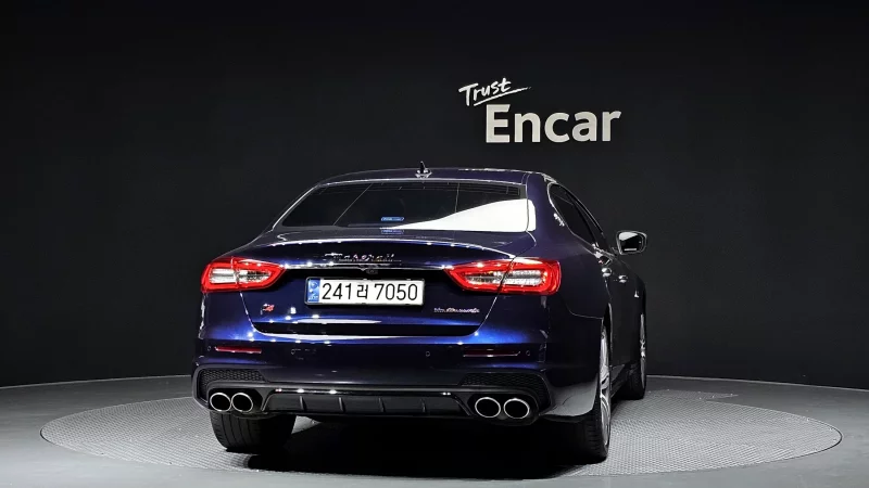 Maserati QUATTROPORTE