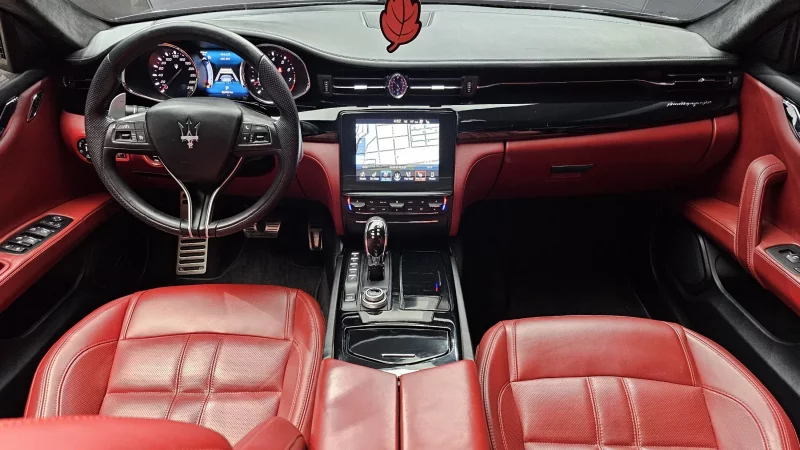 Maserati QUATTROPORTE