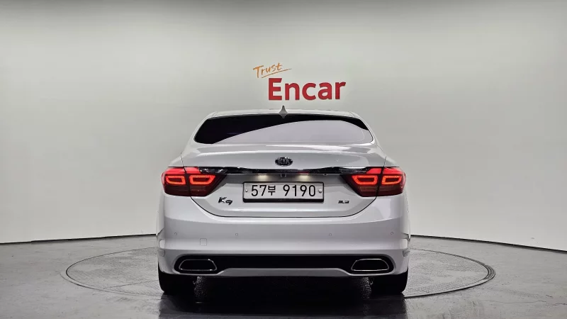 Kia K9