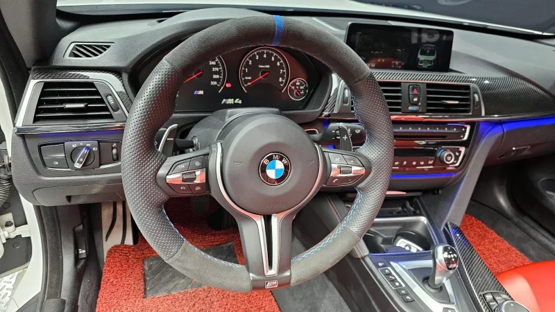 BMW M4