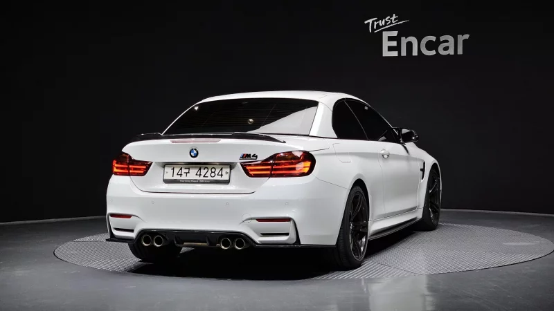 BMW M4