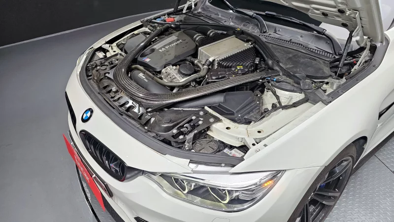 BMW M4