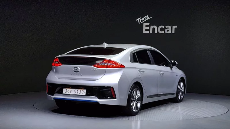 Hyundai Ioniq