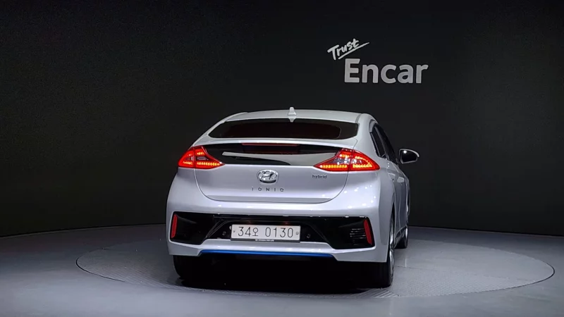Hyundai Ioniq