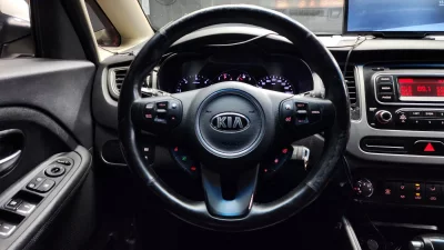 Kia Carens