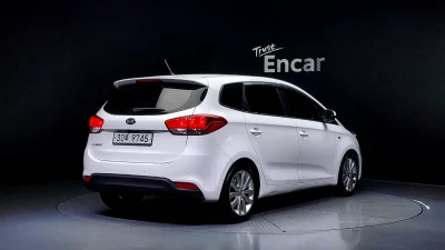 Kia Carens