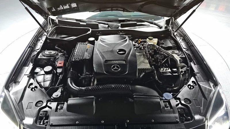 Mercedes-Benz SLK-Class