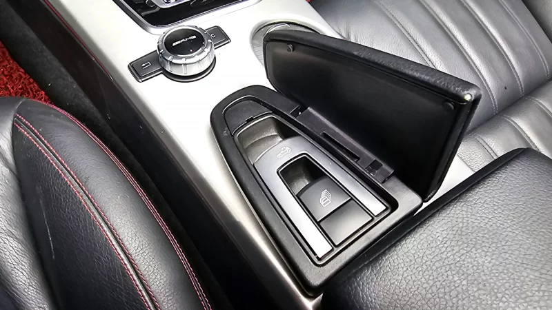 Mercedes-Benz SLK-Class