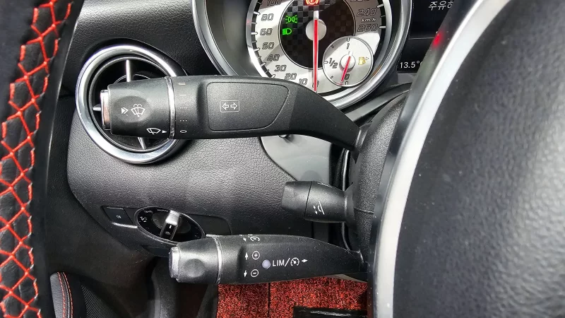 Mercedes-Benz SLK-Class