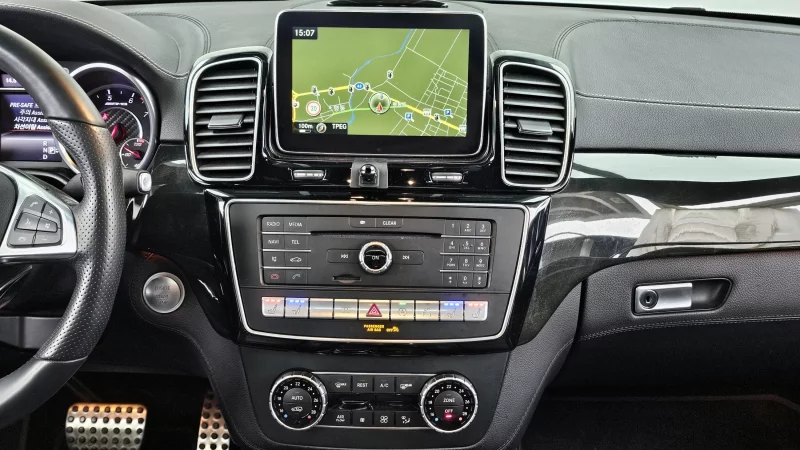 Mercedes-Benz GLE-Class