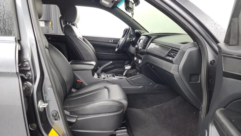 SsangYong Rexton Sports Khan