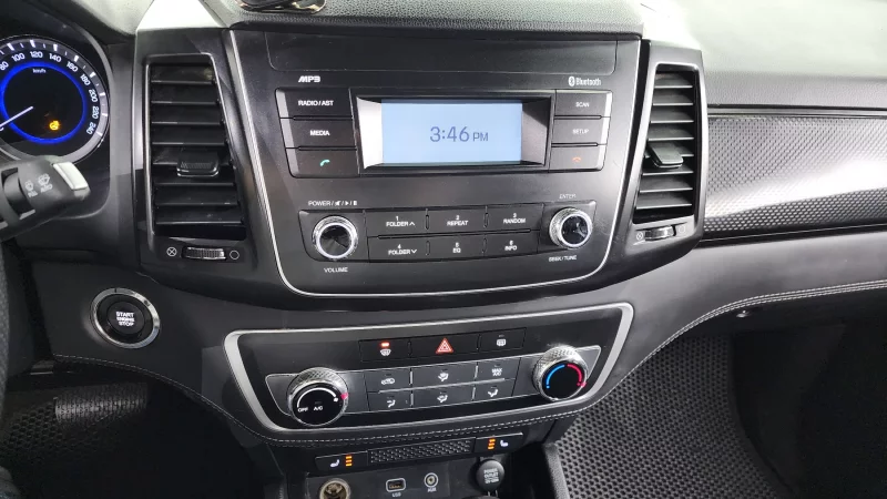 SsangYong Rexton Sports Khan