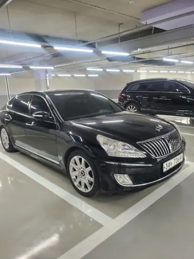 Hyundai Equus