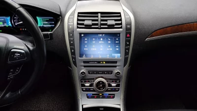 Lincoln MKZ