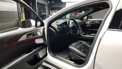 Lincoln MKZ