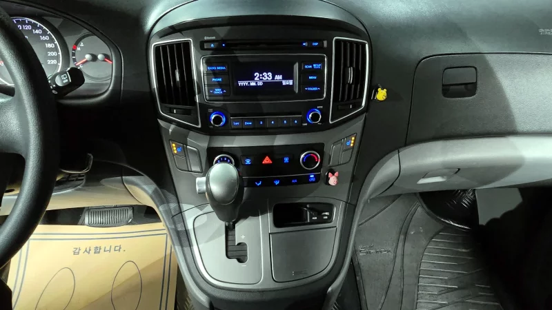 Hyundai Grand Starex