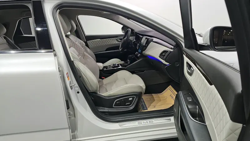 Renault Samsung SM6