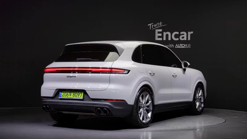 Porsche CAYENNE