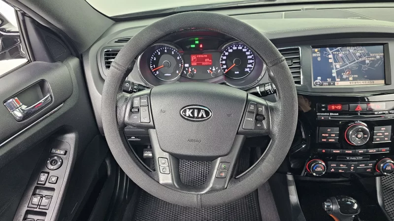 Kia K7
