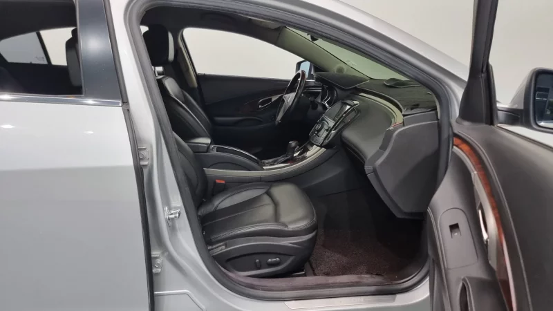 Daewoo Alpheon
