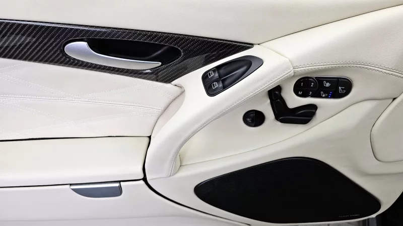 Mercedes-Benz SL-Class