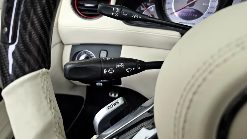 Mercedes-Benz SL-Class