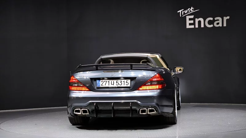 Mercedes-Benz SL-Class