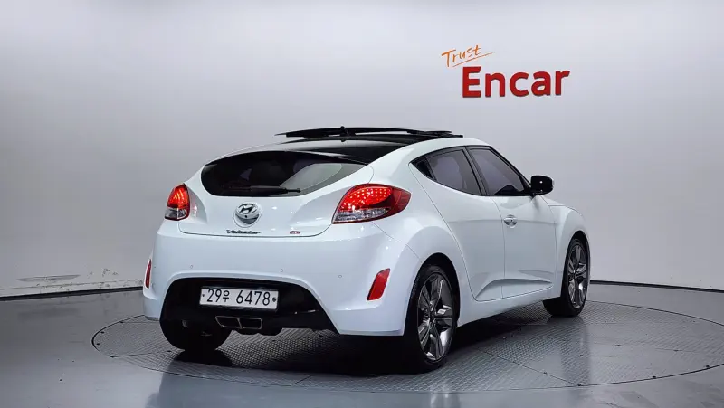 Hyundai Veloster