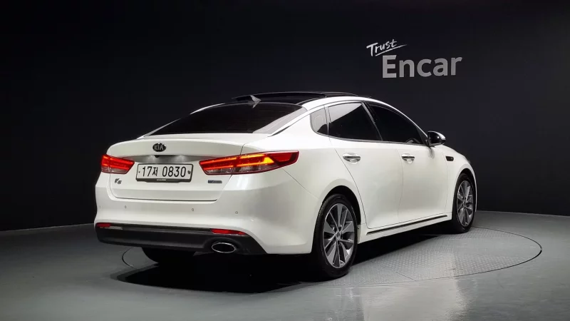 Kia K5