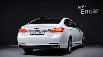Hyundai Genesis