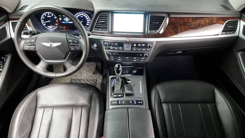 Hyundai Genesis