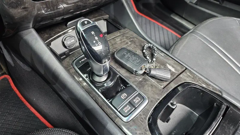 Kia K9