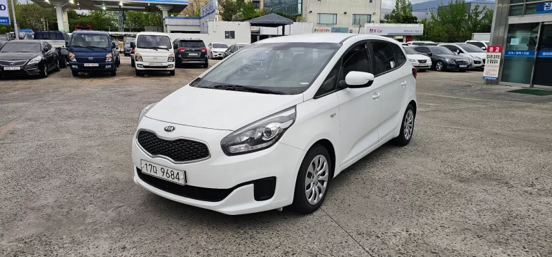 Kia Carens