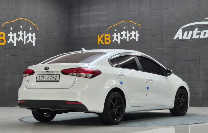 Kia K3