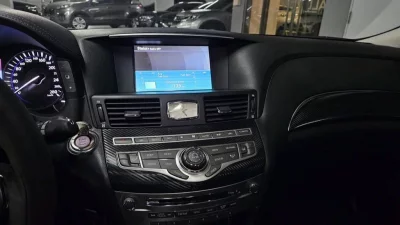 Infiniti M