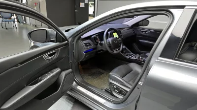 Renault Samsung SM6