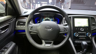 Renault Samsung SM6