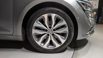 Renault Samsung SM6