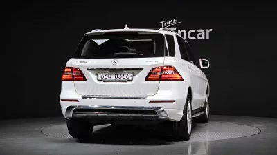 Mercedes-Benz M-class