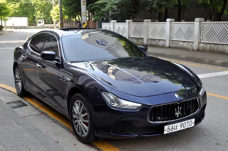 Maserati GHIBLI