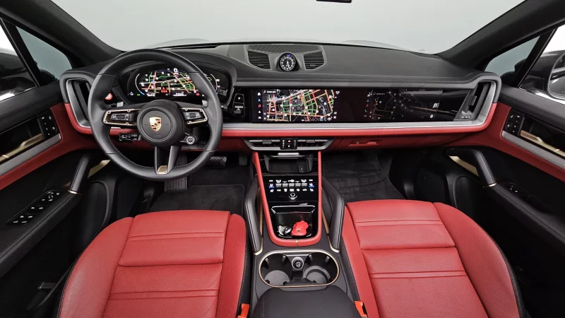 Porsche CAYENNE