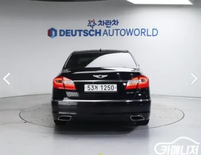 Hyundai Genesis